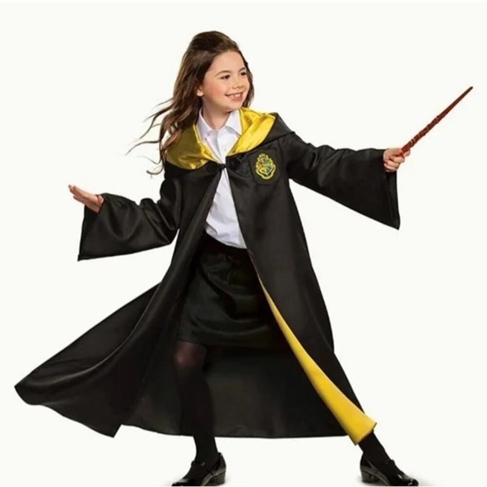 Harry Potter Hogwarts Robe - Picture 2 of 5